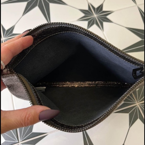 Marc Jacobs Metallic Clutch - Picture 3 of 3